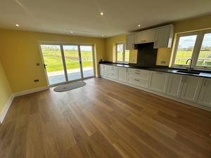 Photo 6- click for photo gallery